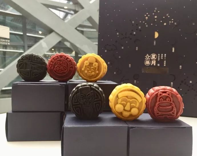 天府文化金沙面具杯川剧面膜成都文创界的新动作让你买到剁手