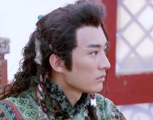 传国玺,被以额哲为首的漠南蒙古四十九个封建主尊奉为"博格达彻辰汗"