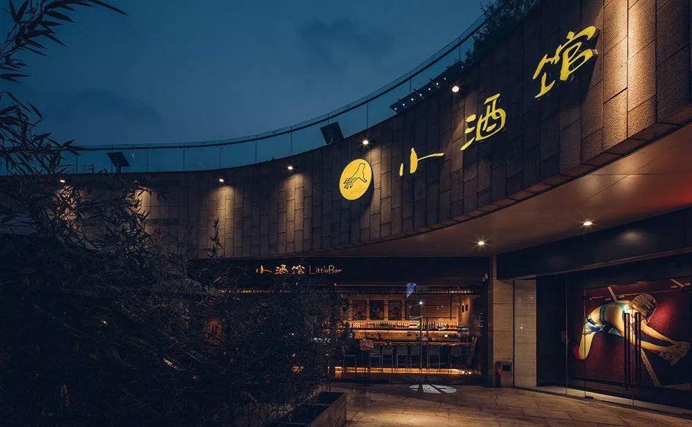 以今年"五一"小长假为例,长沙一天内岳麓山,橘子洲等景区日接待游客