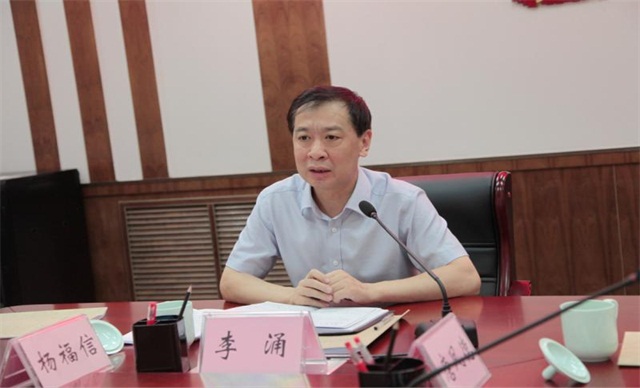 李涌说,专项工作评议开展以来,按照市人大三级联动工作要求,区人大各