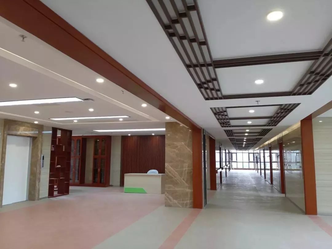 和我去成都的社区医院走一走哇哦