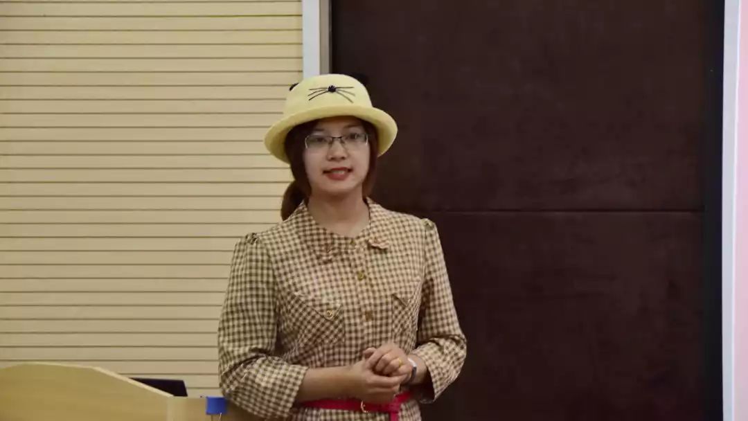 经济管理学院辅导员牟森老师经济管理学院团总支书记赵新燕老师浩华