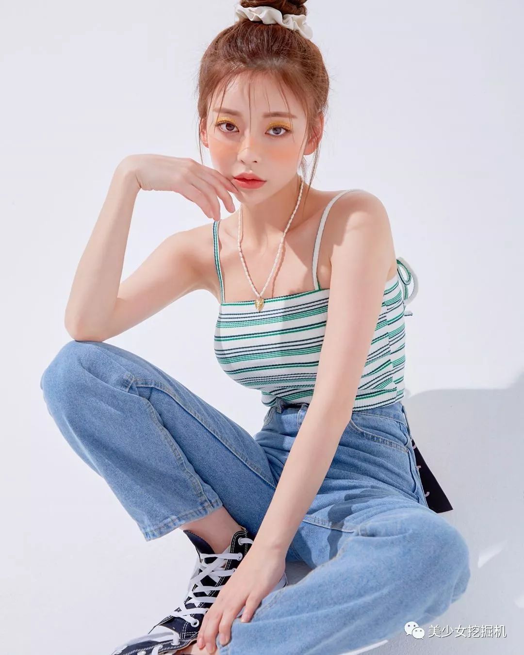 韩国林小宅还撞脸天使宝贝的网红超甜少女却顶着一张硅胶假脸