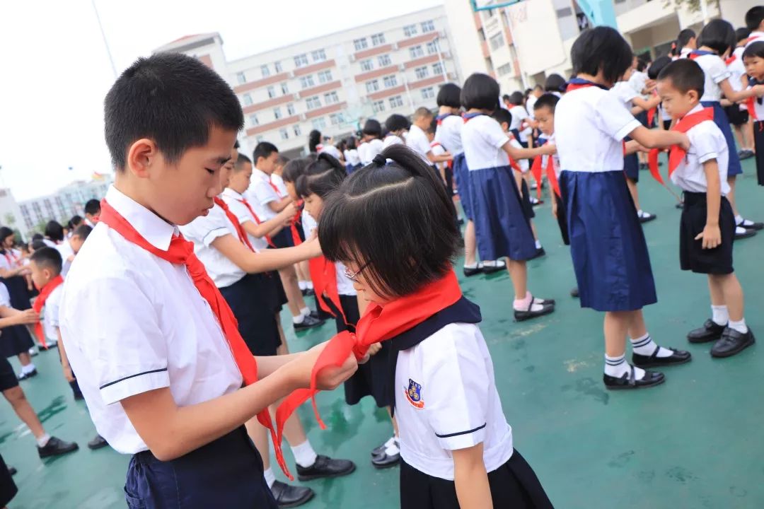 花开的季节,绽放的童年|惠州市光正实验学校