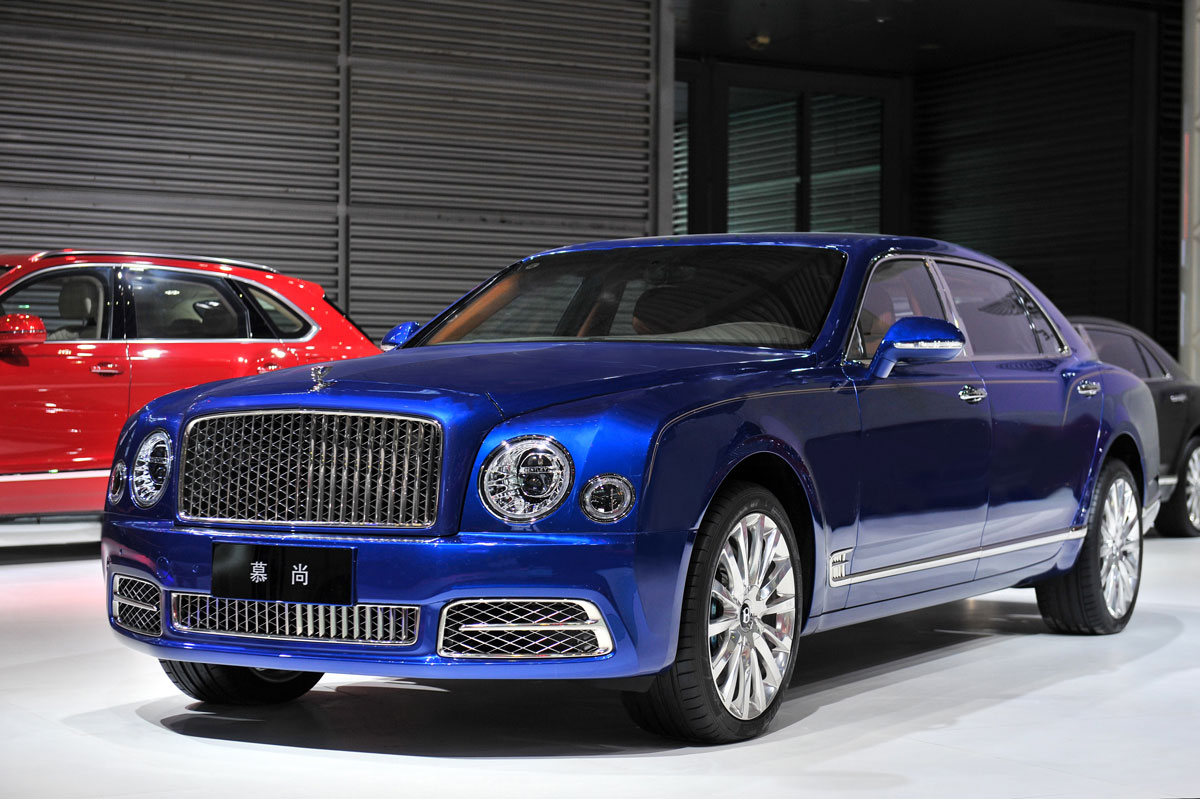 宾利汽车携重磅车型亮相2019深港澳国际车展