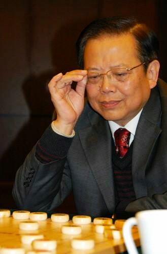 中象男大师群雄谱之胡荣华