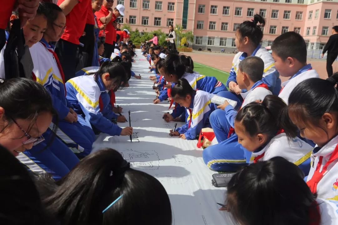 克东县实验小学图片