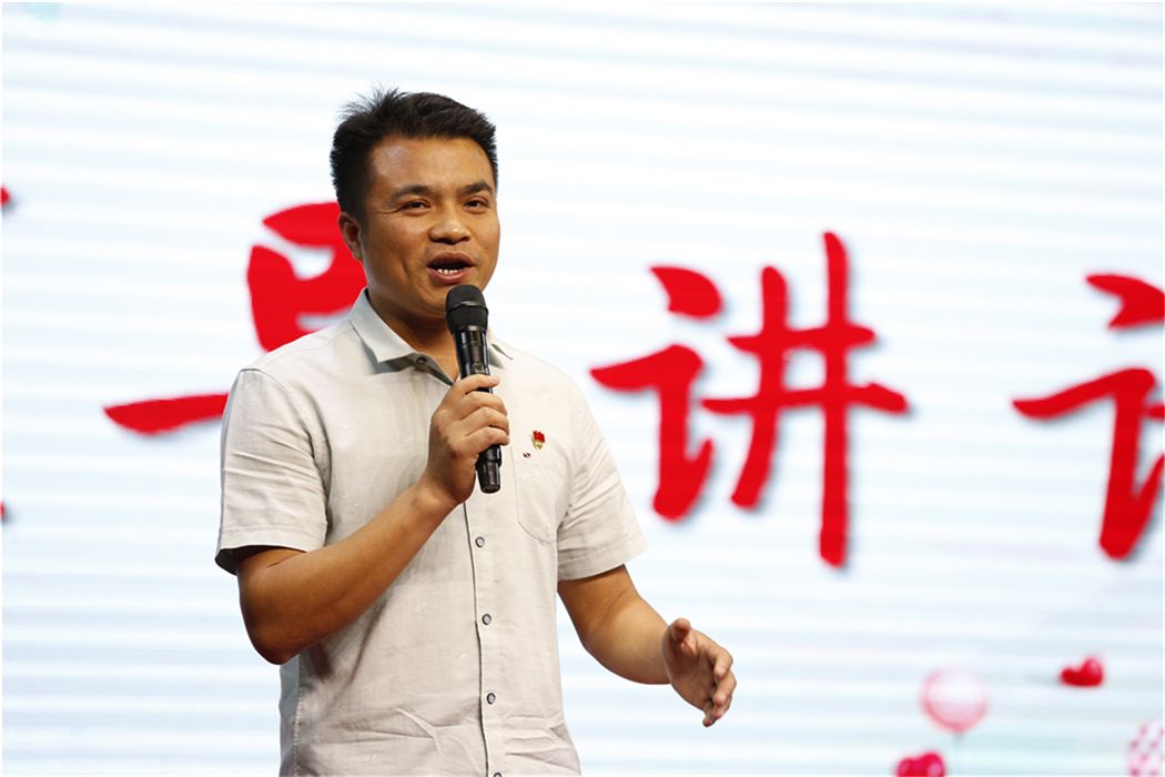 七彩校园唱响六一放飞童年砂子塘东澜湾小学2019年庆六一班级合唱比赛