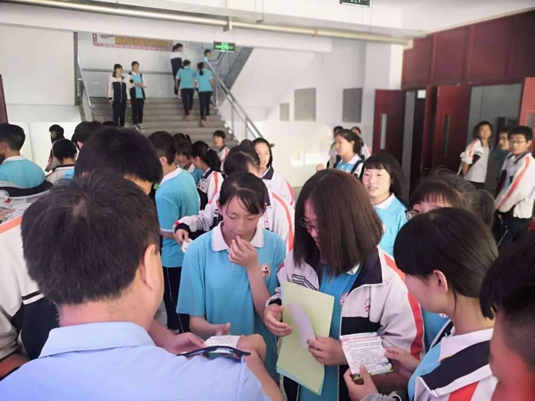 5月30日,浆水镇政府,浆水镇市场监管所走进邢台县浆水中学开展"食品