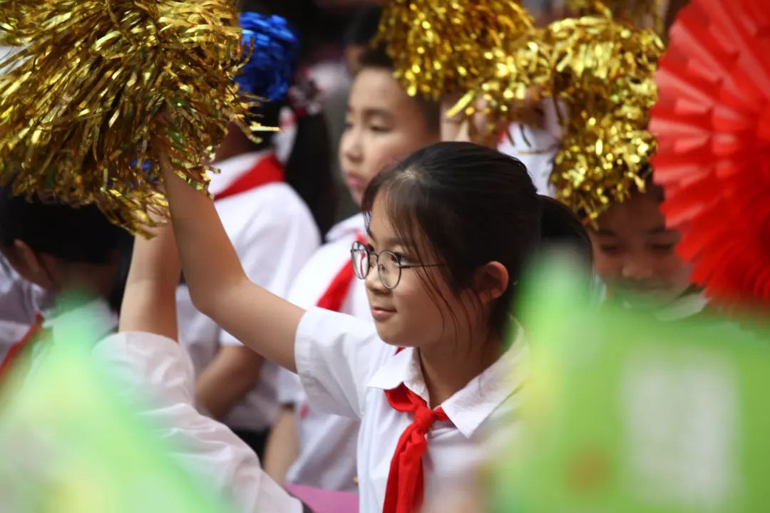 最美红领巾唱响新时代2019年桃浦中心小学庆六一主题集会暨课程展示