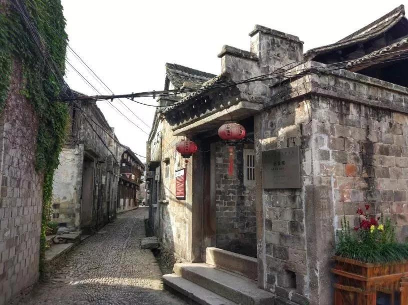 首发特惠价6月8日勇敢者的天堂雷峰漂流游张思古村一个可以托梦的故乡