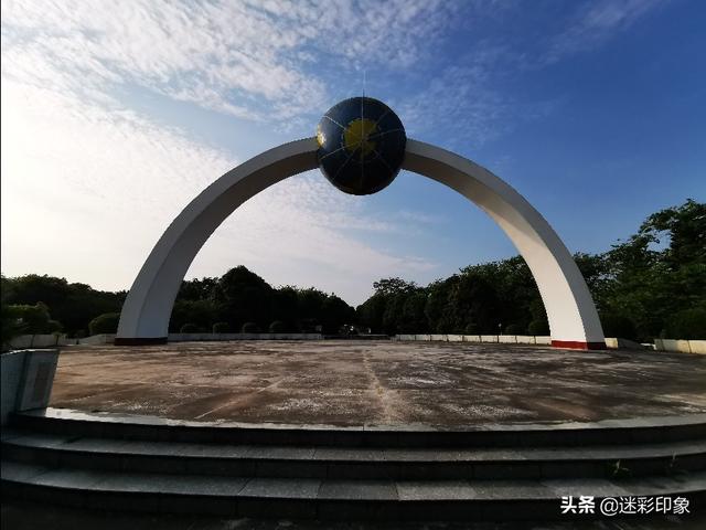 广西桂平北回归线标志