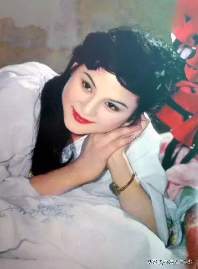朱碧云12张老照片30多年前的女明星烂漫如花甜润似玉