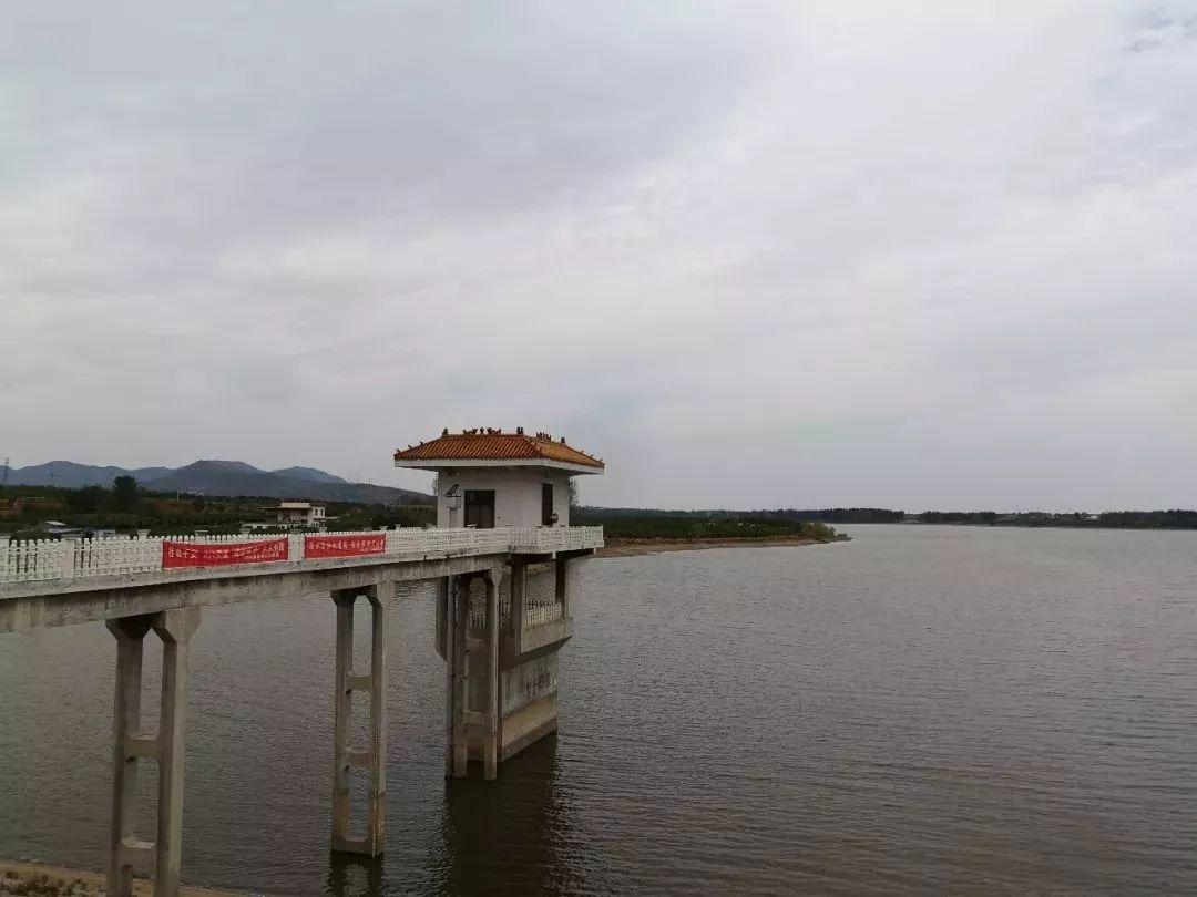 5月27日,陆浑水通过暴雨河,牛涧河进入涧山口水库.调水协调会
