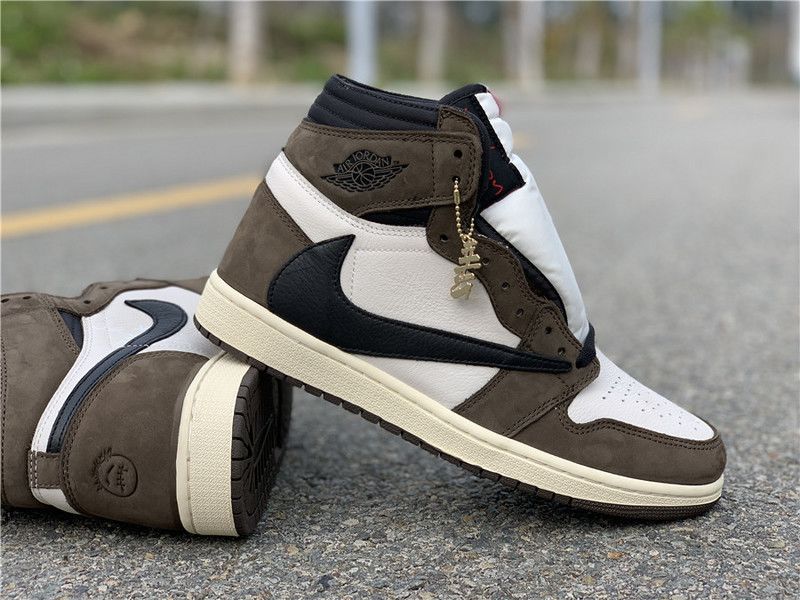 原创nike拿下5月销量冠军倒钩aj1的炒价只能排第3