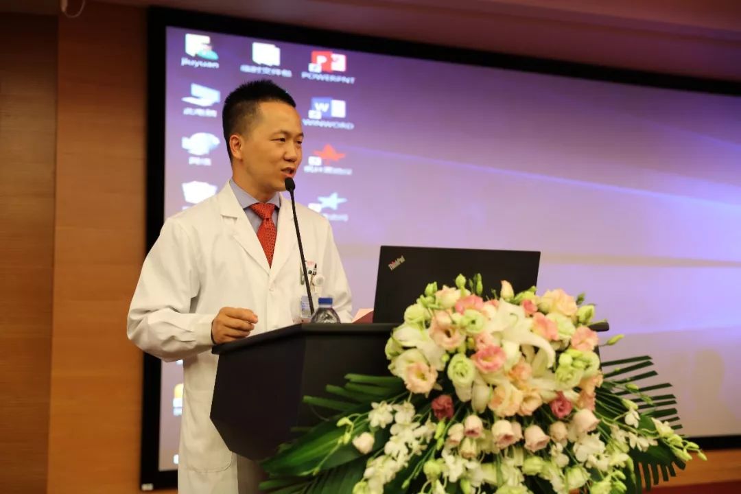 庆祝六一大手牵小手治愈让人揪心的儿童肿瘤