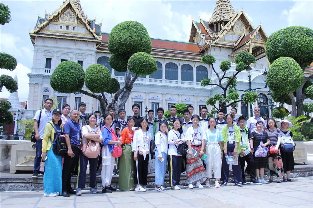 泰国交流|万中遇上易三仓,这个夏天太美好!