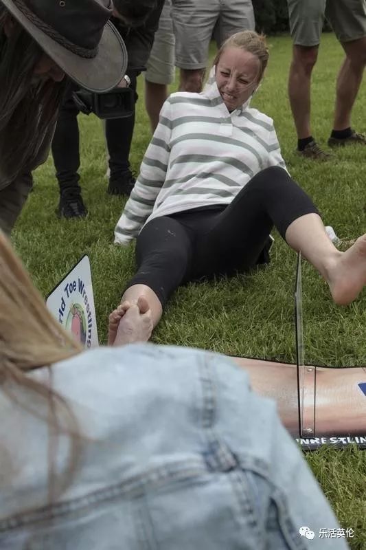 女王奶奶靠这个癖好发家致富净赚约7千万元宠溺满分菲利普酸了