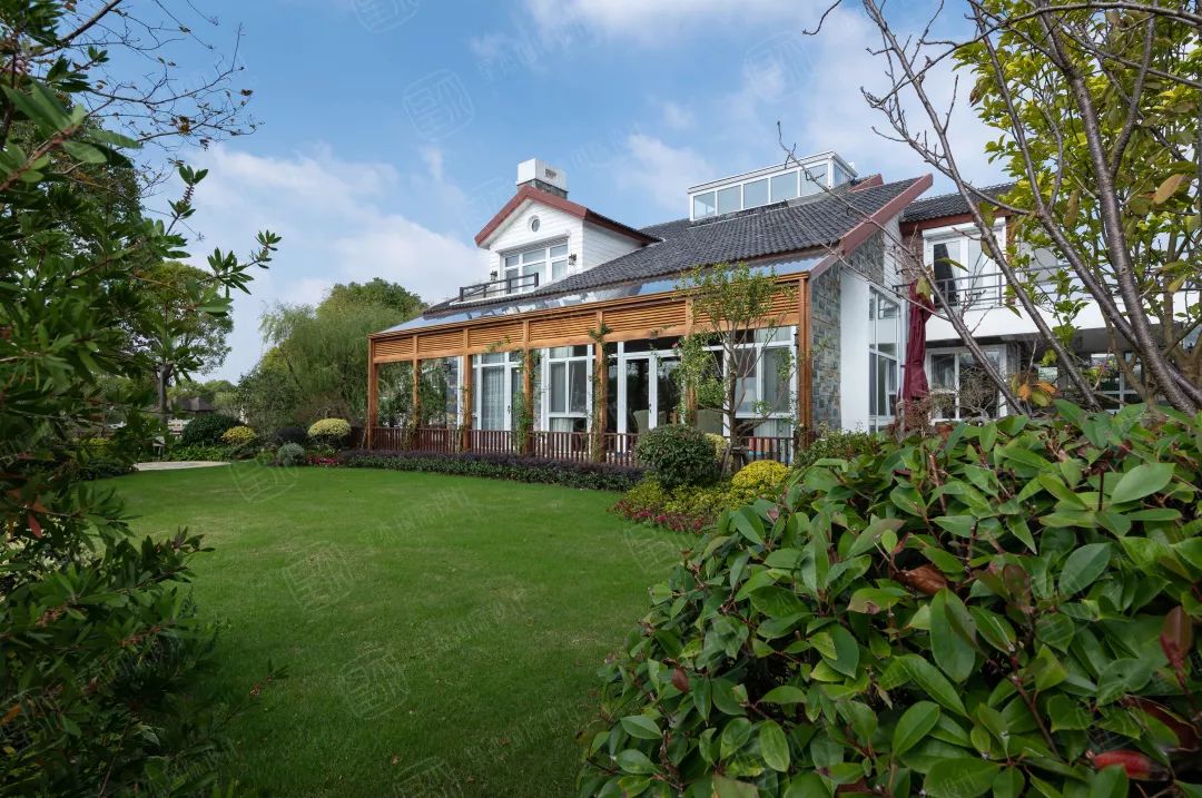 580㎡花园别墅远离闹市悠然自得