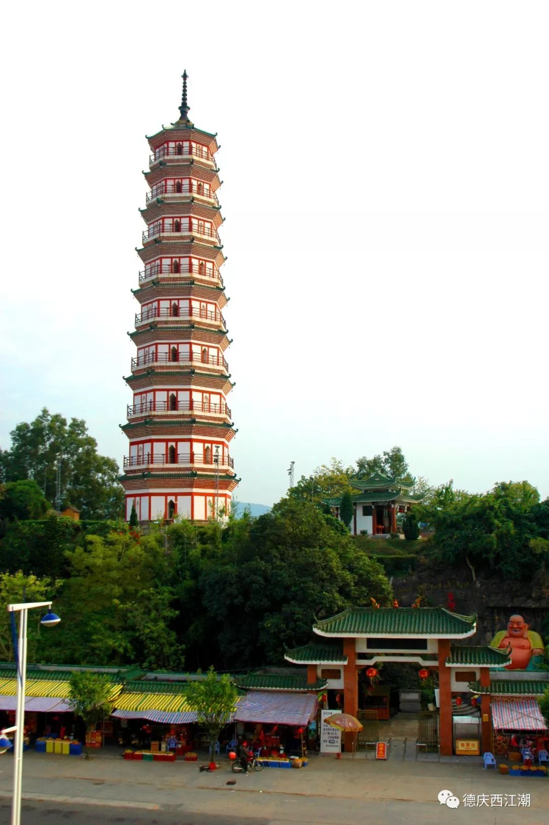 西江明珠塔图片