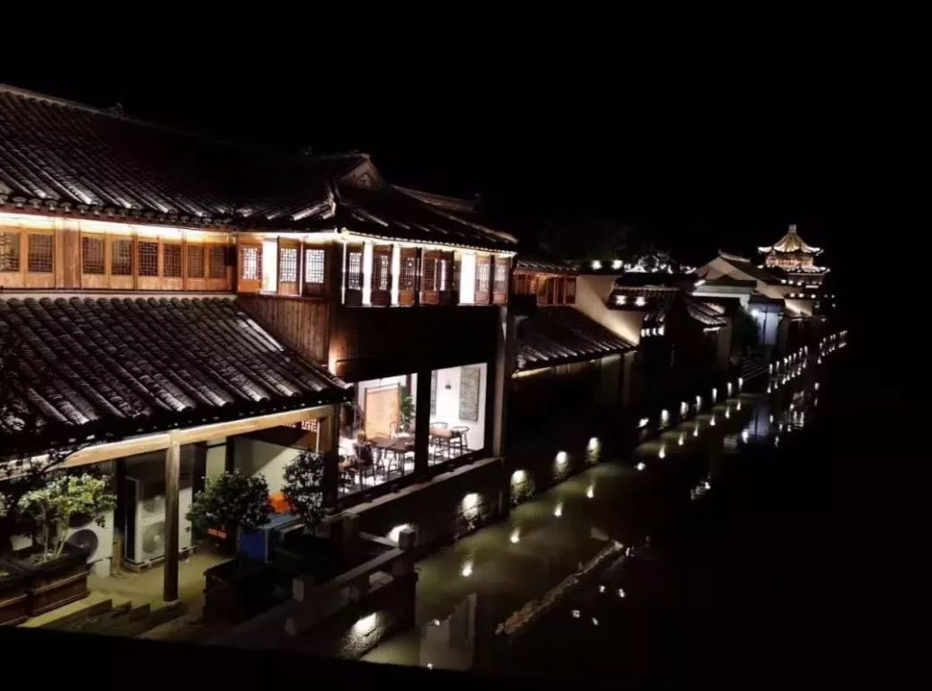 铁琴铜剑楼夜景图片