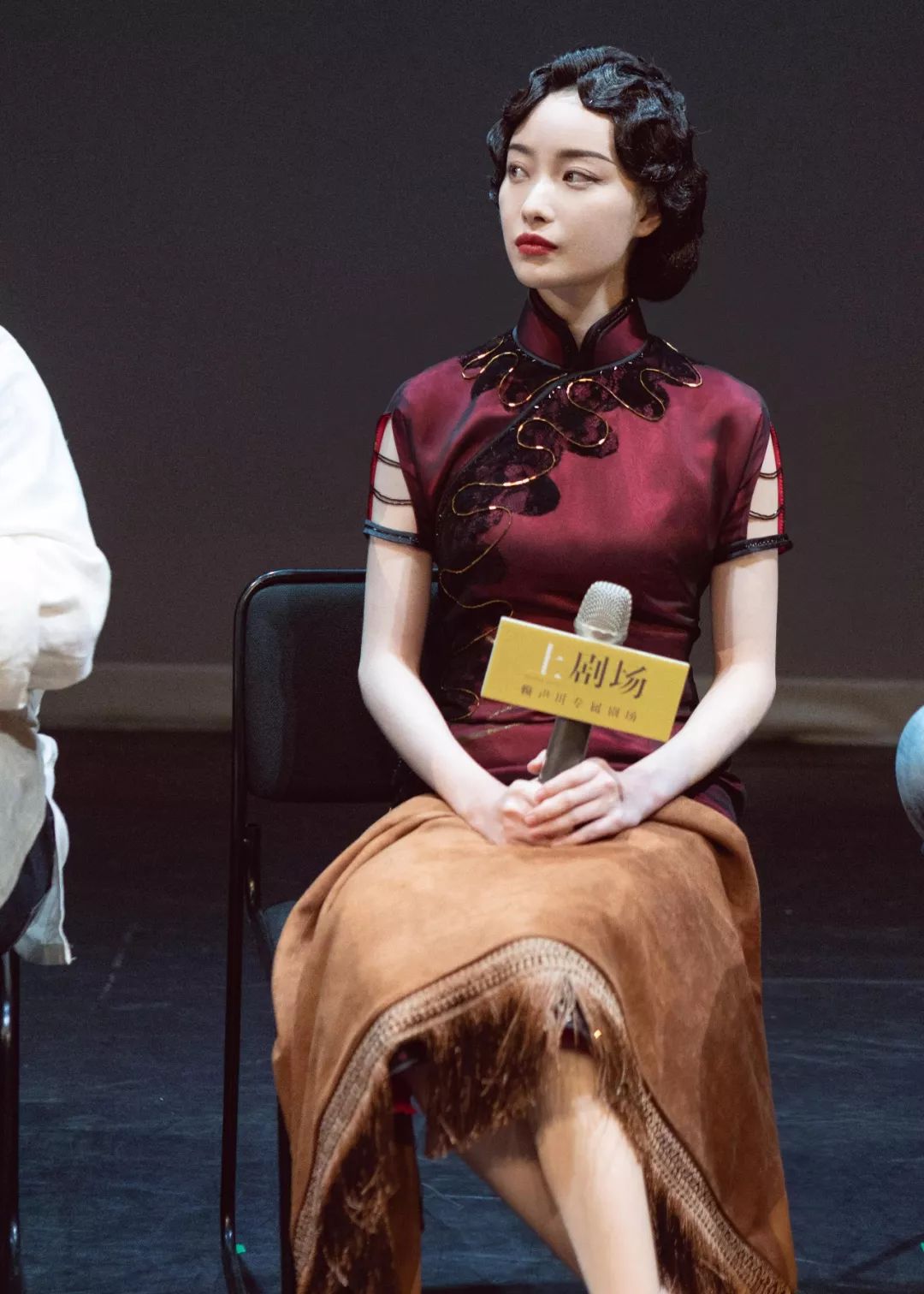 幺幺洞捌 | 大幕拉开,舒彤与安娜双子星终相遇