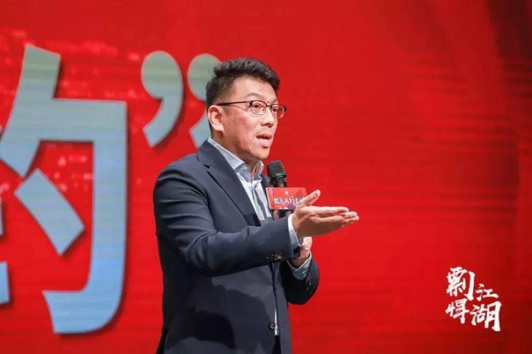 剽悍一只猫的剽悍品牌特训营:"缺钱"与"缺流量"的燃眉之急,要怎么破?