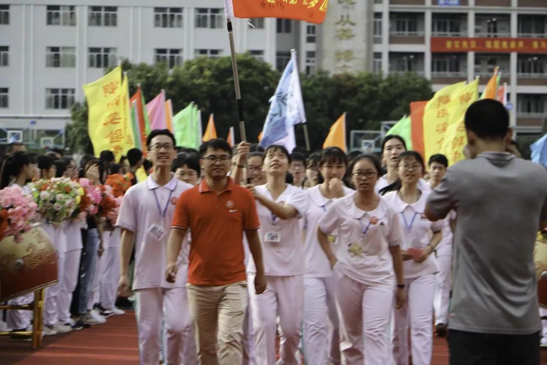 學子躍龍門||汕頭市潮陽實驗學校2019屆高三考前入校禮_鄭立平