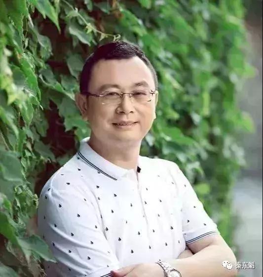 秦东魁老师劝谏:聪明人谈生意不喝酒,酒圈不如茶圈富