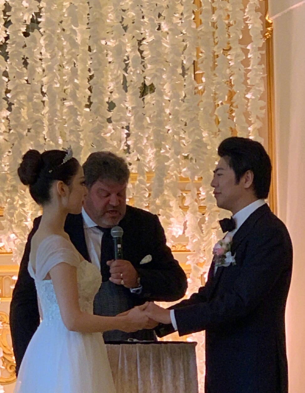 郎朗婚礼现场曝光,周杰伦昆凌夫妇到场