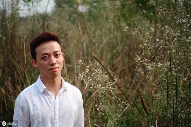 回到旧单位,同事们的热烈欢迎令人感动,我却只能说"对不起了"_段一鸣