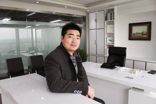 江西新余实体从业者被迫转型操作京东店群成当地首富