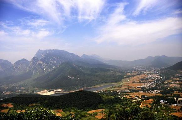 嵩山不只有少林,更有森林公園,千畝高山草甸,原始生未開發_鞏義市