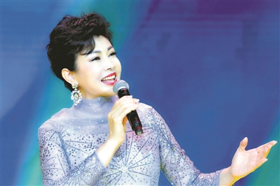 阚丽君:做公益这四年我像变了个人