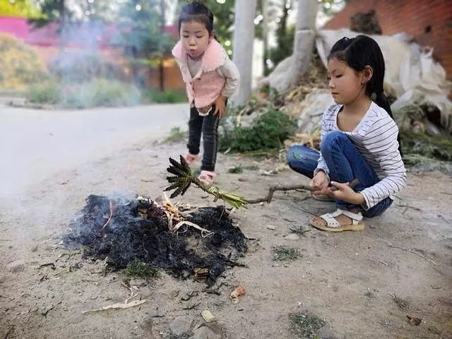 童年童趣未玩夠.又逢六一,夢迴兒秋.《一剪梅.童趣》(一)