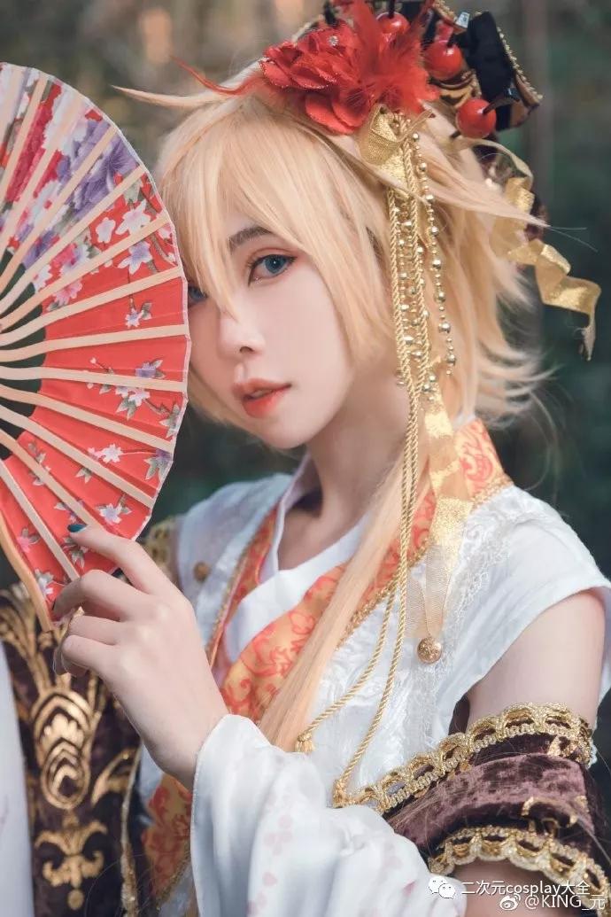 静音双子刹月华镜音连柔美清艳好有气质的cos