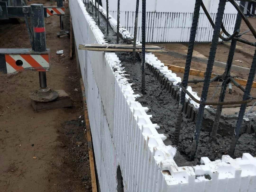 红砖被禁农村流行起泡沫砖建房真的能代替传统建材吗