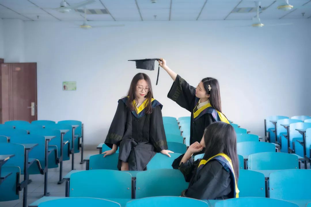 毕业季毕业照最强攻略姿势对了怎么拍都美