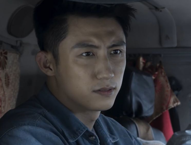 破冰行动今晚李飞频遭暗杀危机四伏