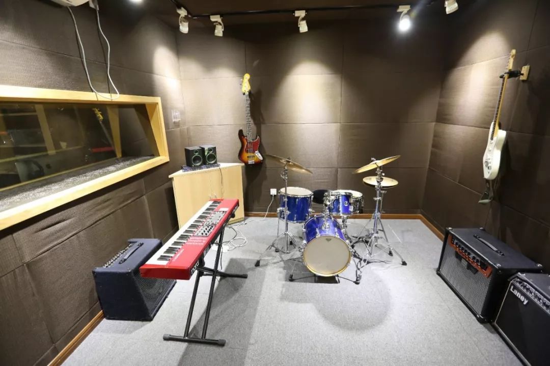 talented young musicians, suis gubei offers weekly peripatetic