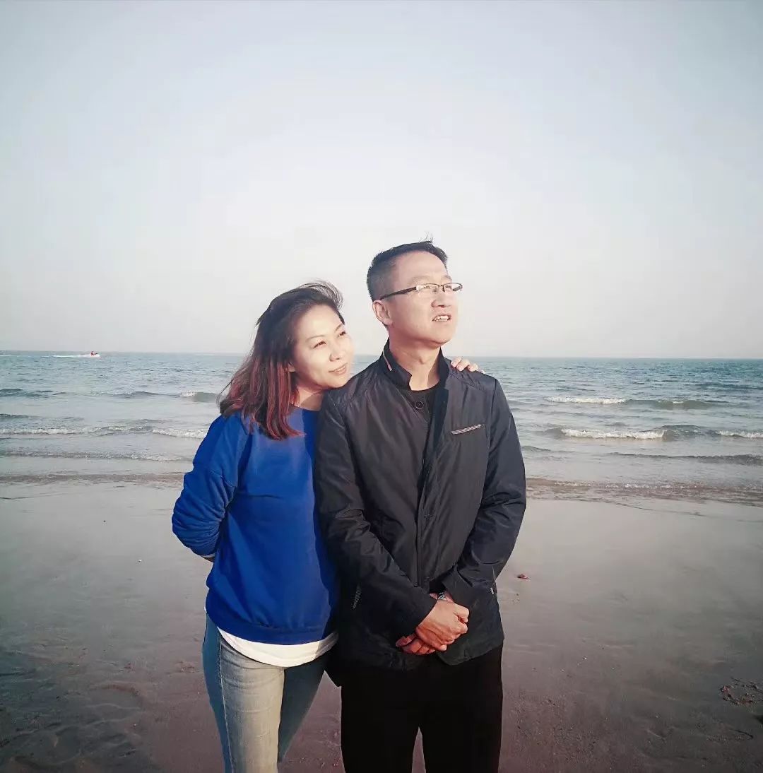 网友:擦肩而过也是幸福_龙雨