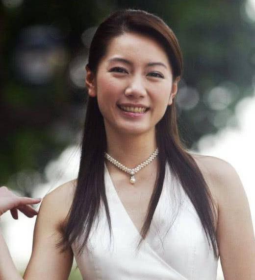 拍一部戏换一个男友,出道24年被传16段恋情,今40岁成这样_林韦君