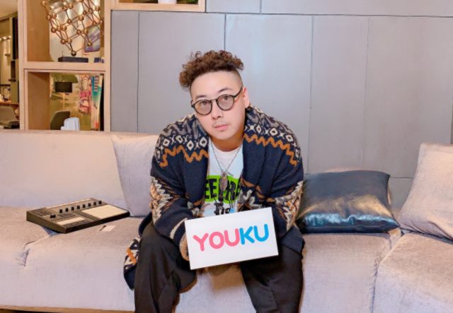 《这就是街舞2》惊现会跳舞的胖子_小海