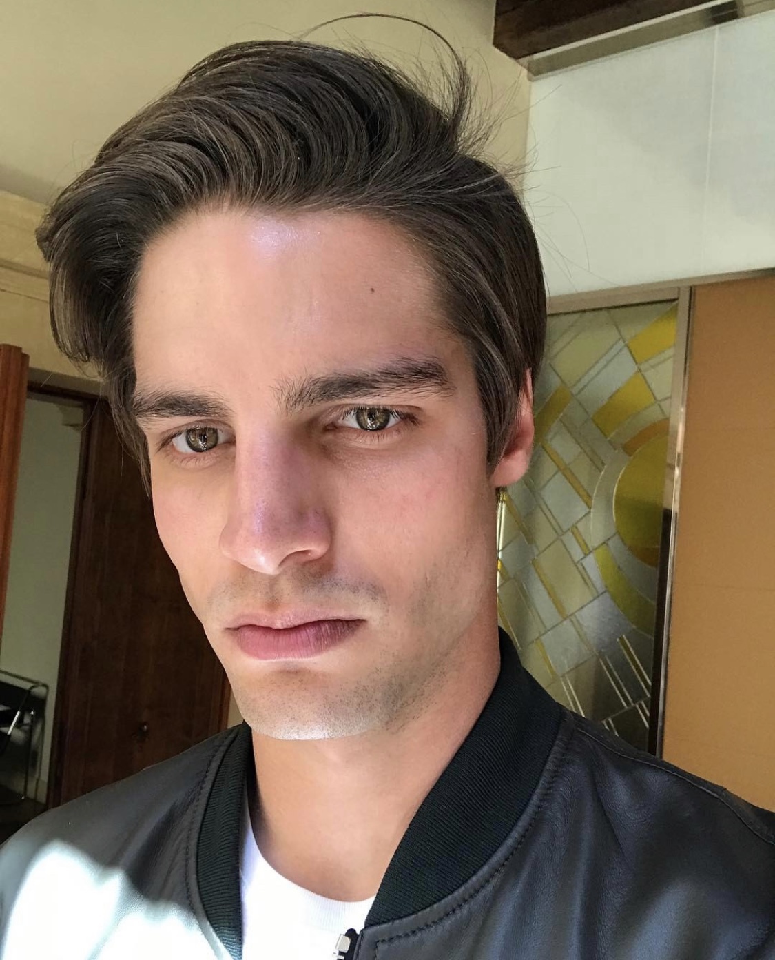 原创令人痛心雕塑男模kilianisaak彻底过气转型荷尔蒙男模重新复出