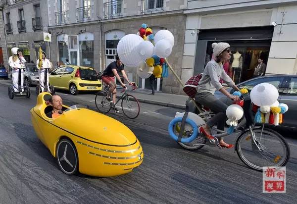 如今,骑车出行已不仅是一种通勤方式,更成为了绿色生活,低碳环保的