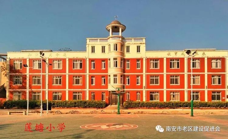 溪美中心小学图片