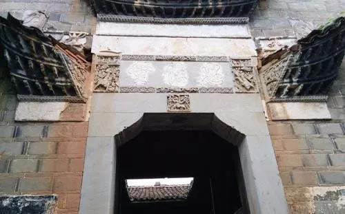 金溪县陈坊积乡岐山古村留住记忆只为那一抹乡愁