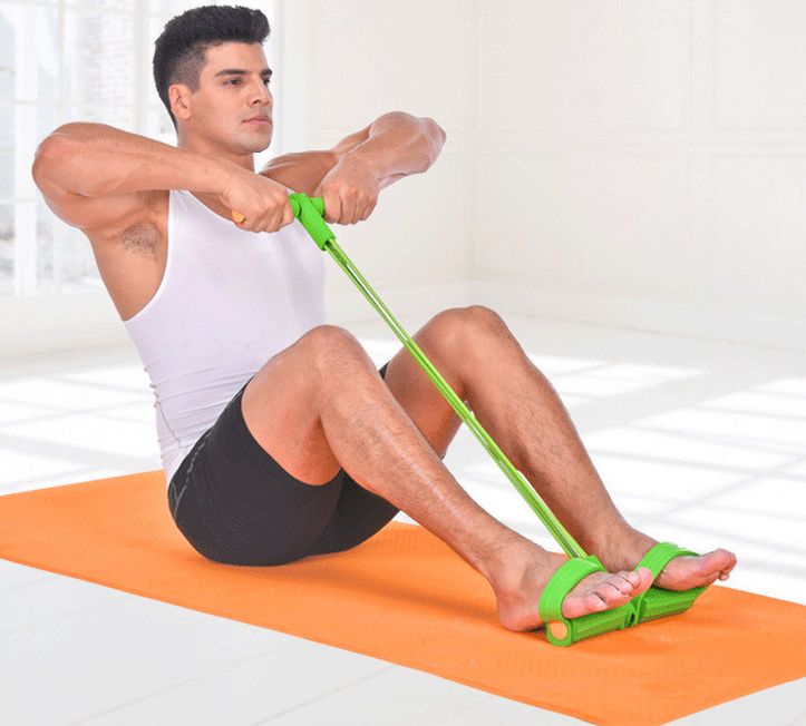 腿蹬拉力绳让你在家就能锻炼!