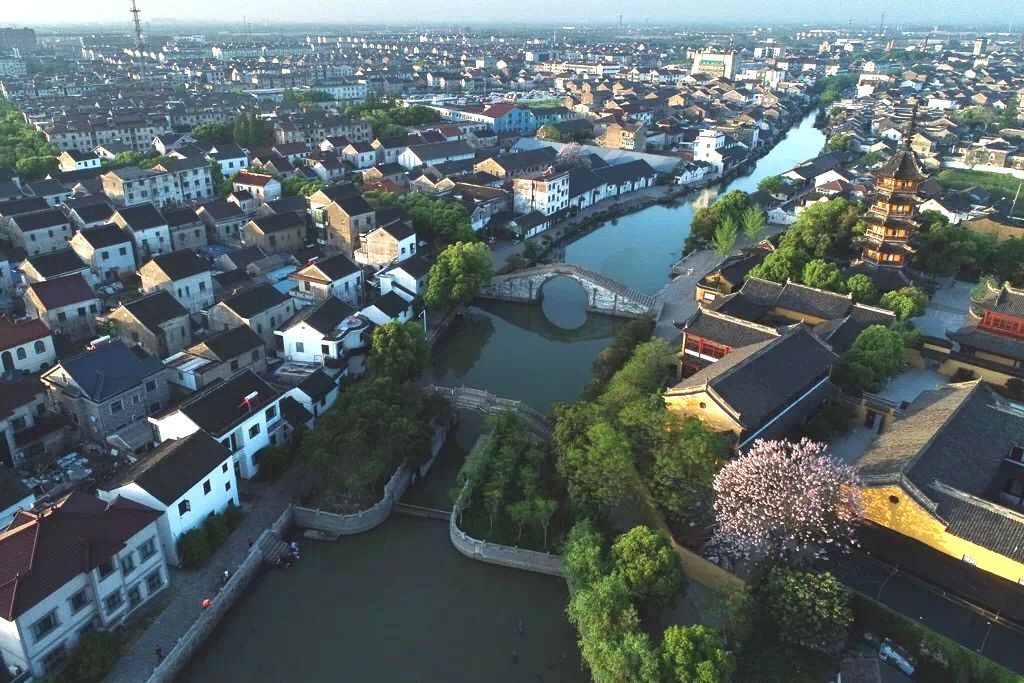 探无疆情丝系震泽走进吴江丝绸小镇