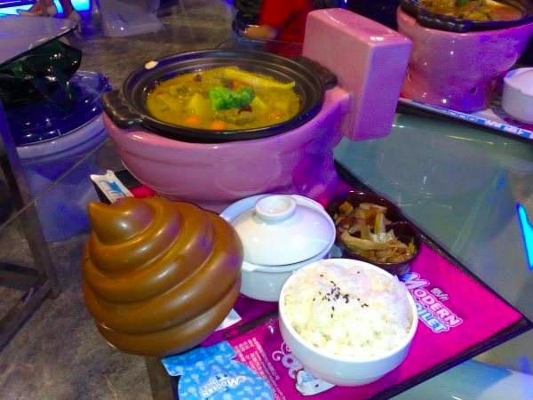 吃饭吃进厕所里,这样"别有味道"的餐馆,你爱吗